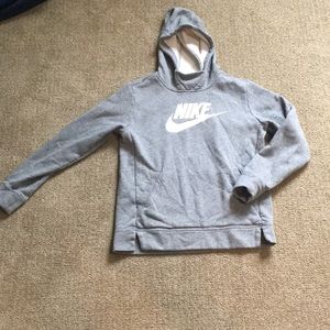 girls nike sweatshirt